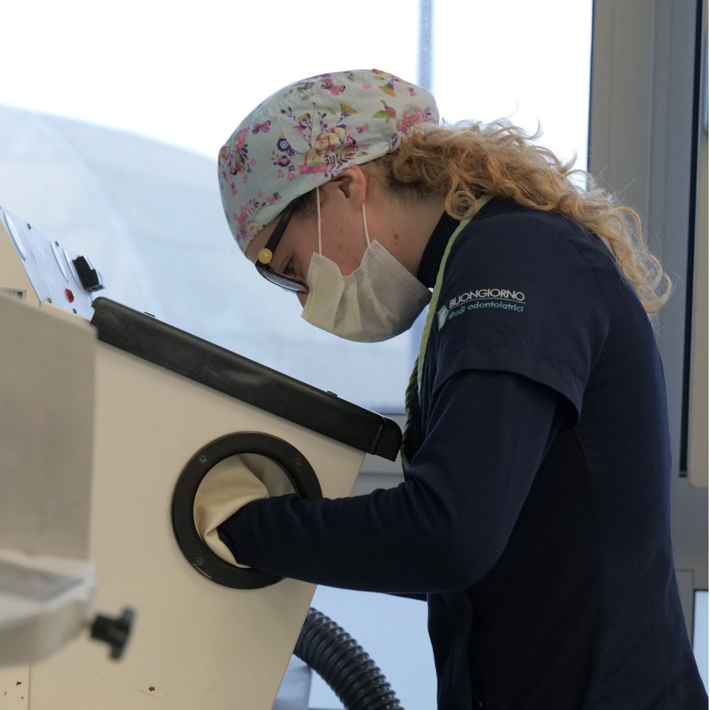 il-metodo-denti-fissi-in-4-ore1